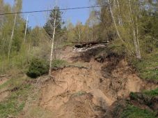 По дороге на "Медеу" произошел сход грязевой массы