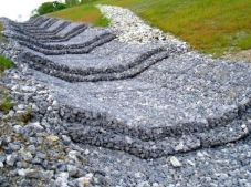 Водоотоки, водоспуски, водосбросы