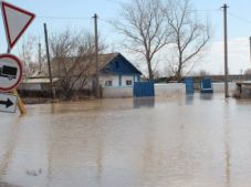 "Будут улучшения?" - Сагинтаев спросил Касымова о борьбе с паводками