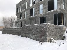 Габионные террасы с подсветкой